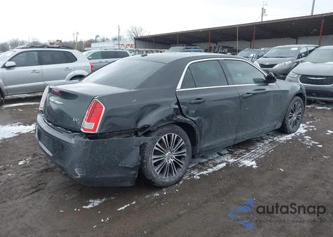 2014 Chrysler 300 300S из США, поврежденный, VIN 2C3CCAGG7EH181568